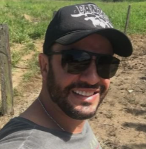 <em>Carlos Rodriguez</em>